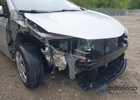 2016 Toyota Corolla Le из США, поврежденный, VIN 2T1BURHE5GC553163